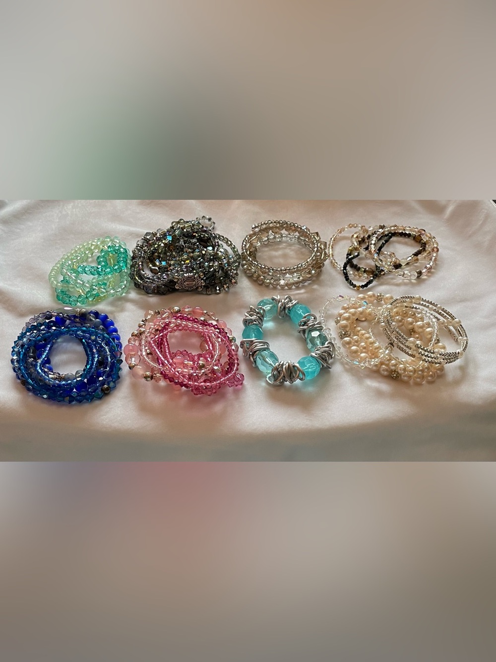 *43* Faceted assorted Bead Stretch Bracelets with Silver Accents - Unbranded